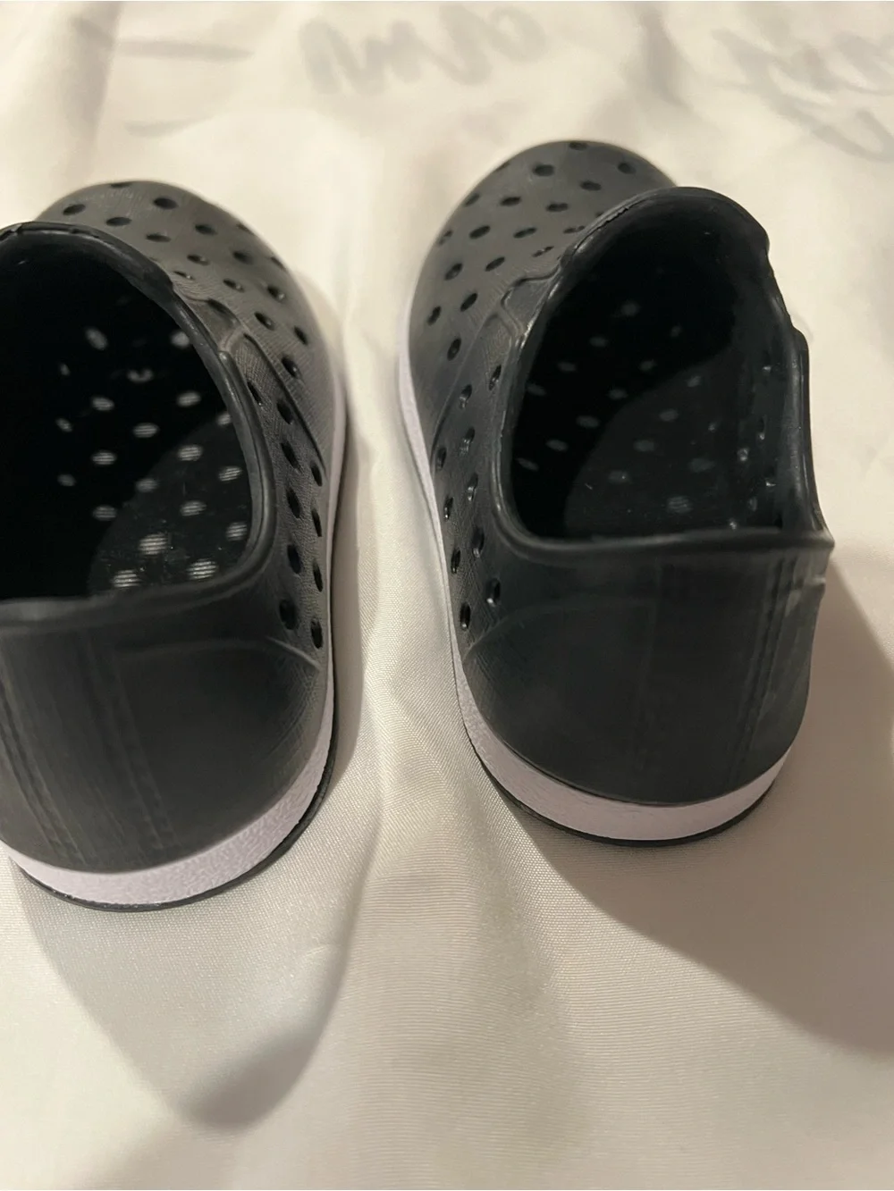 Cat & Jack Toddler Boys' Jese Water Shoes Black Size 7